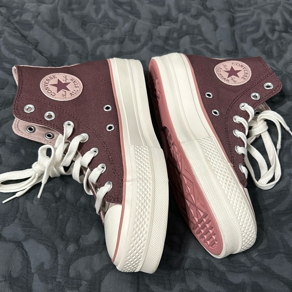 Chuck Taylor converse platform dark wine